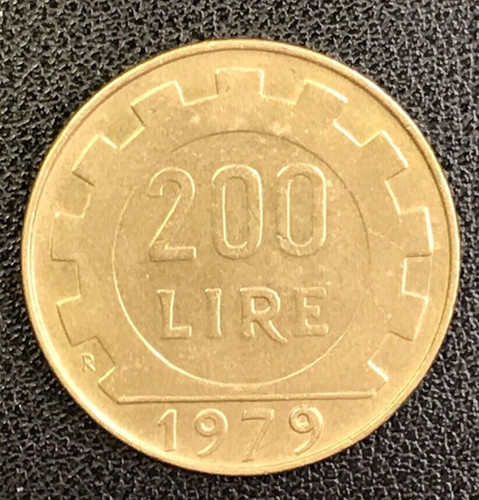Italy 1979 200 lire - ,