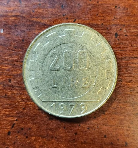 Italy 200 lire - italy,