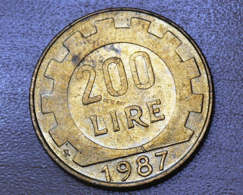 1987 italy 200 lire - 1987,