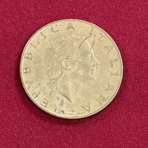 Italian 200 lire - lire, coin